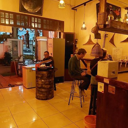 Peri Evi Hostel Phnom Penh Bassac Lane Exteriér fotografie
